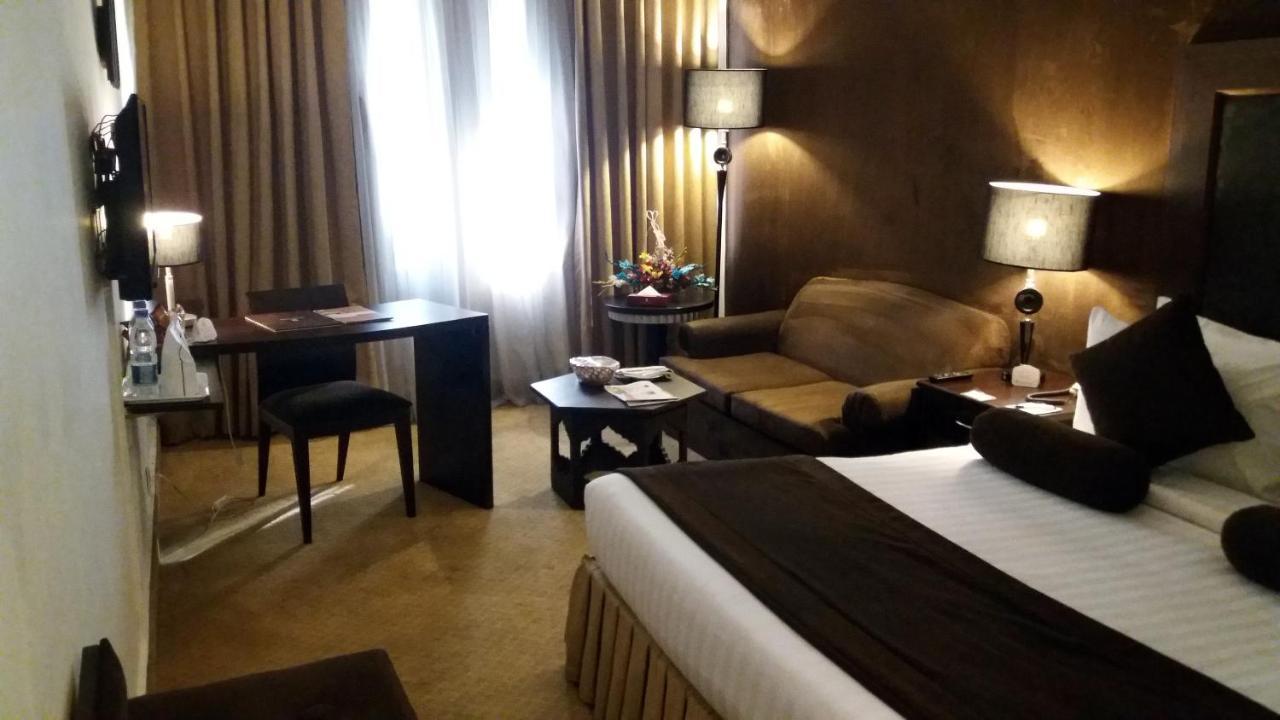 Smart Hotel Lahor Kültér fotó