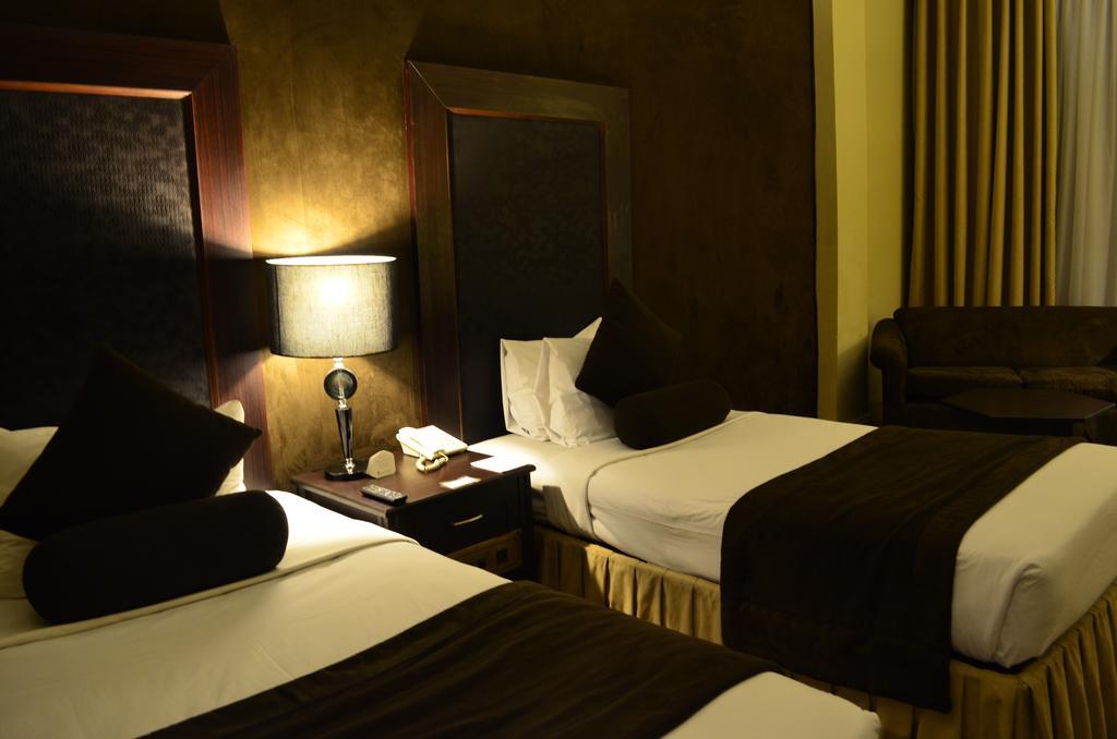Smart Hotel Lahor Szoba fotó