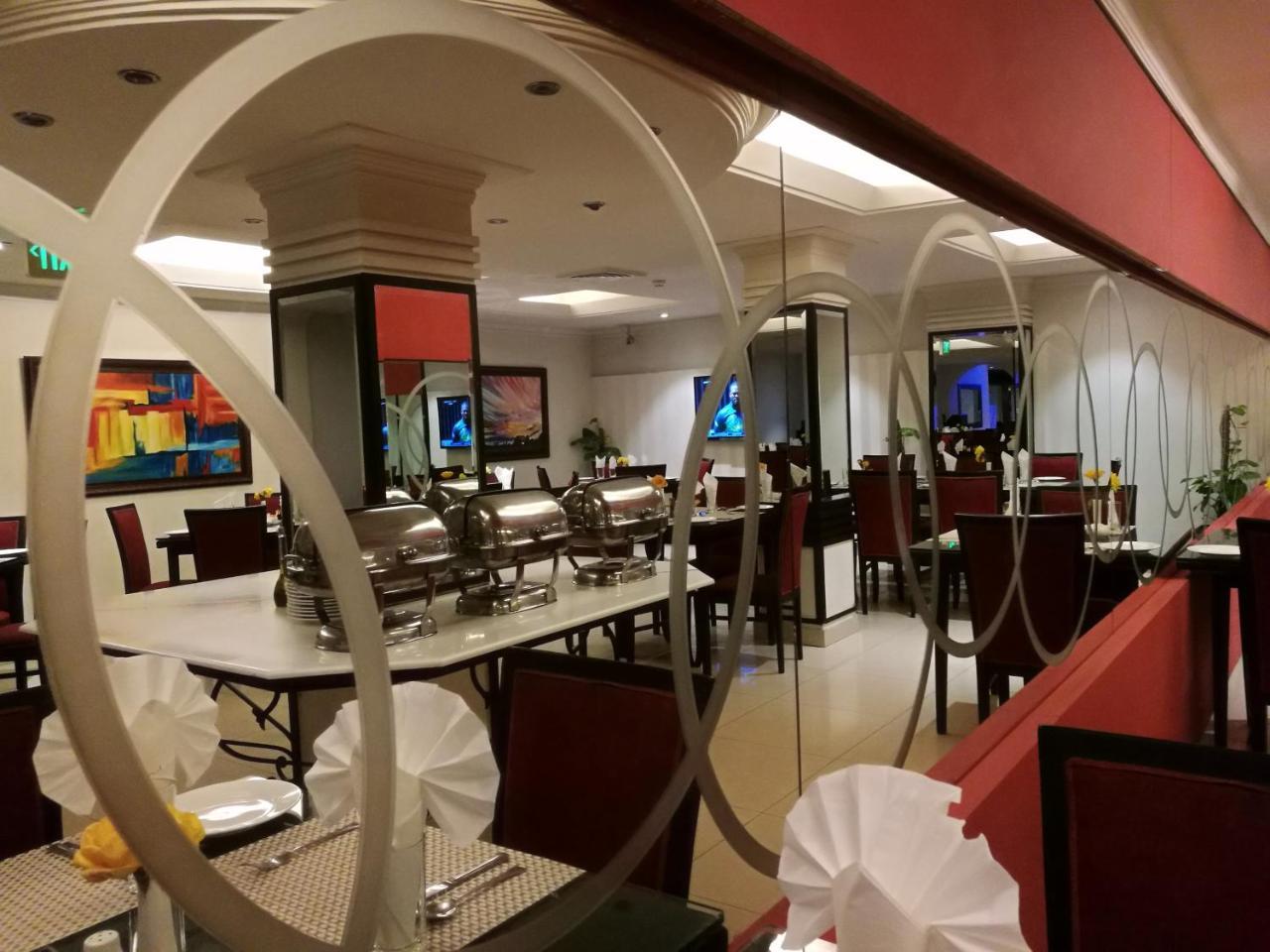 Smart Hotel Lahor Kültér fotó