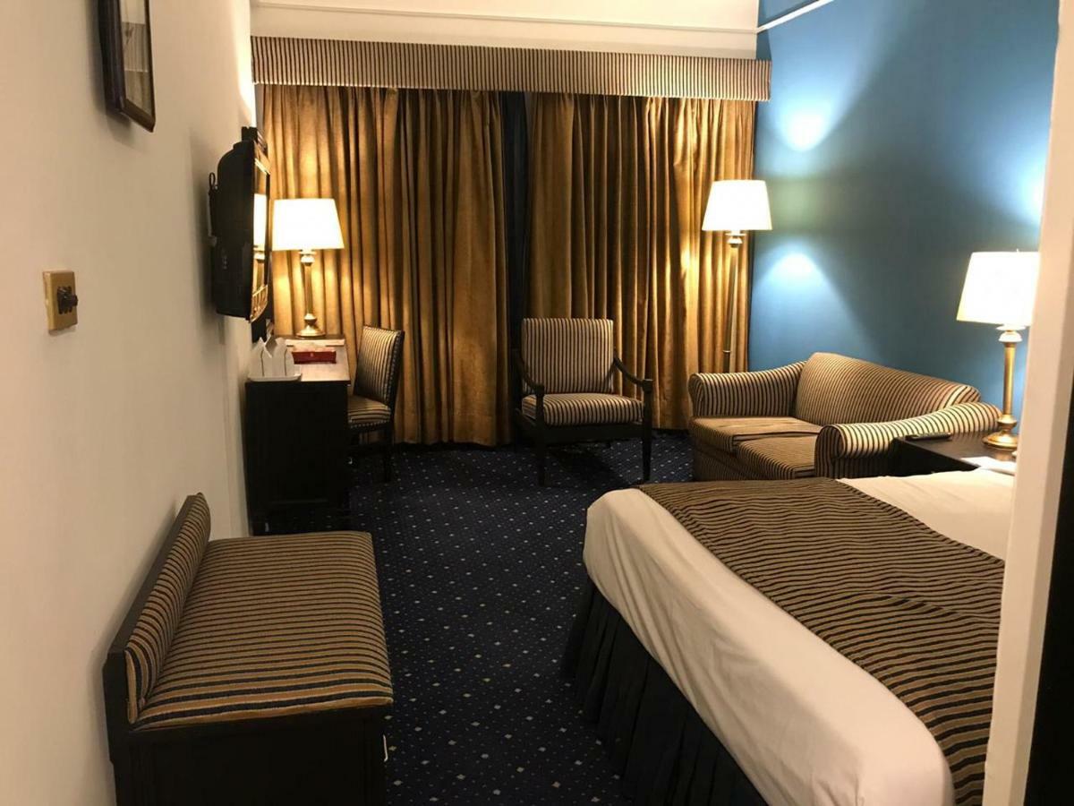 Smart Hotel Lahor Kültér fotó